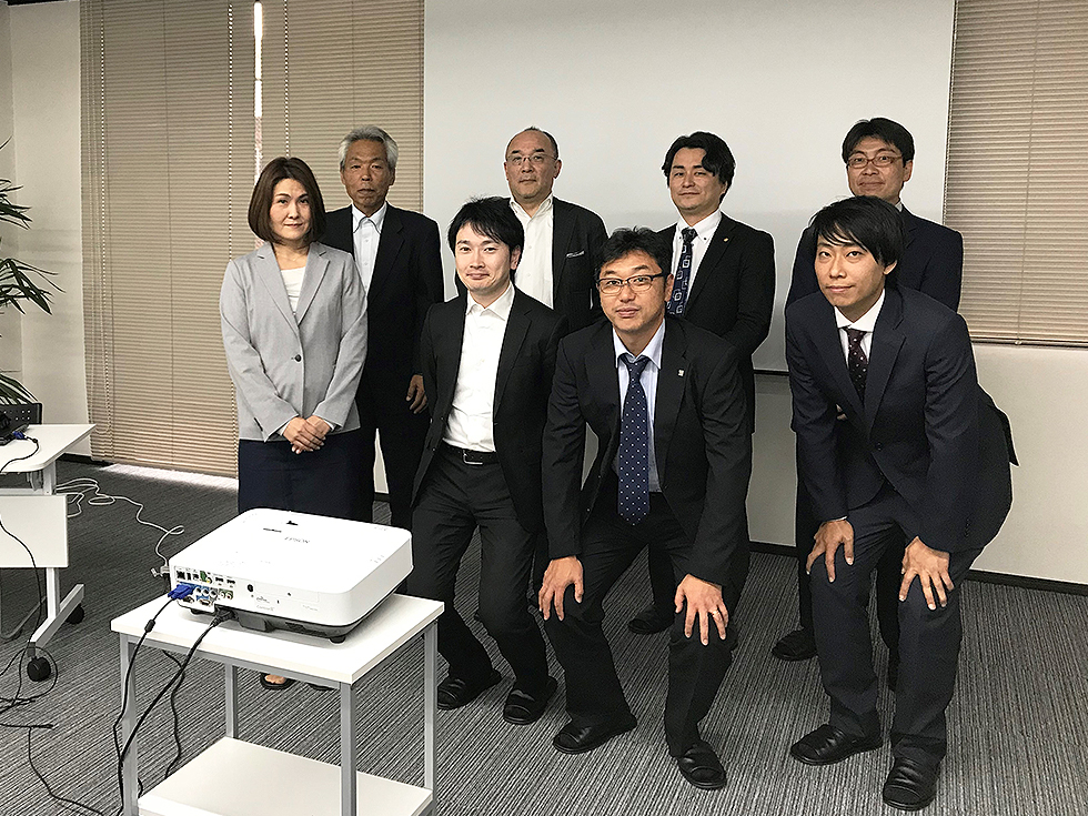 第2回 ポスティングクオリティー委員会の参会者の集合写真