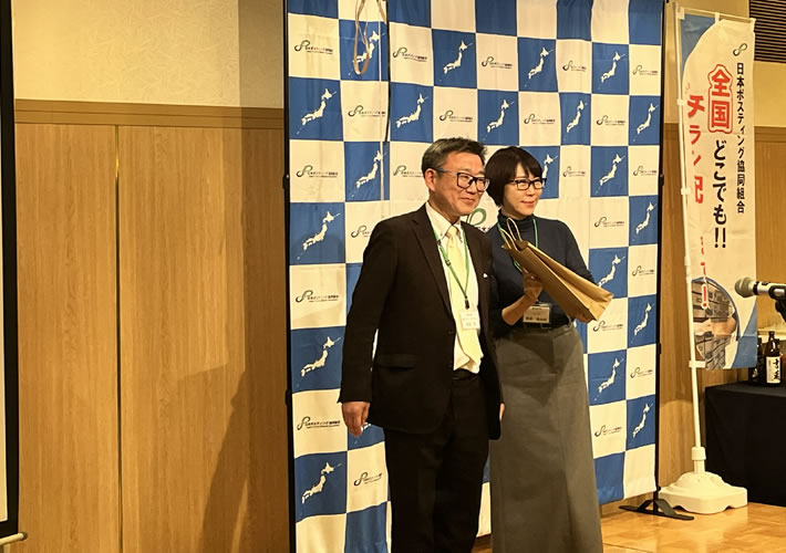 第11回川柳コンテスト三位の表彰